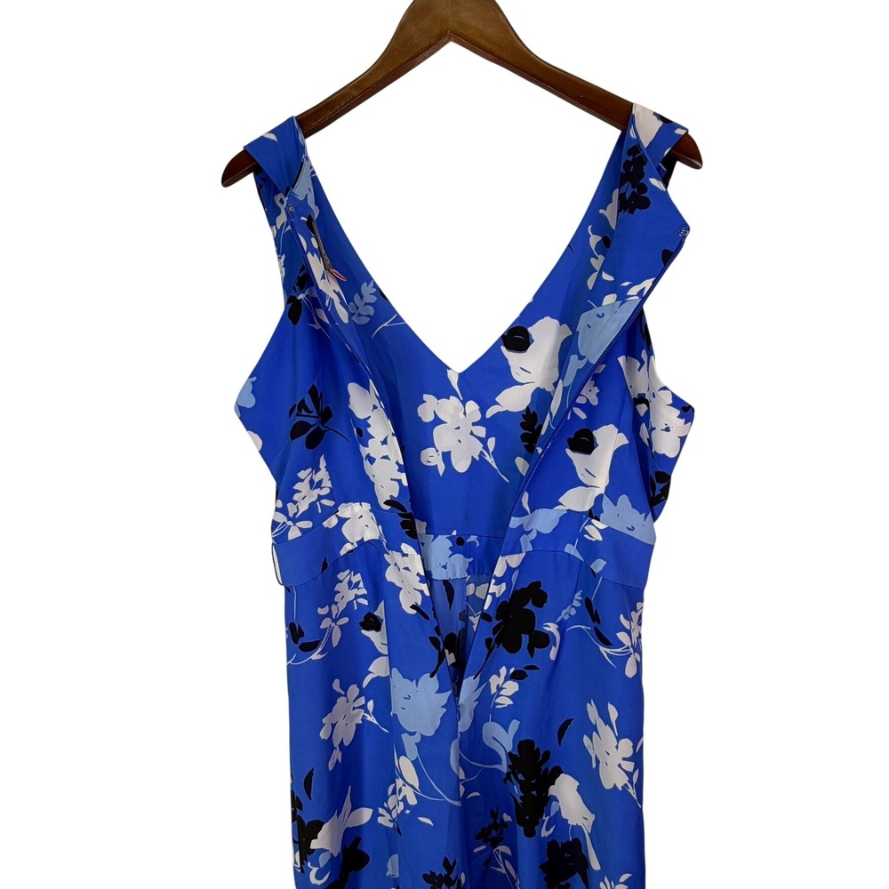 Vince Camuto Blue Floral Wide Leg Jumpsuit Size M Pockets Vacation, Resort, Chic - Picture 9 of 16